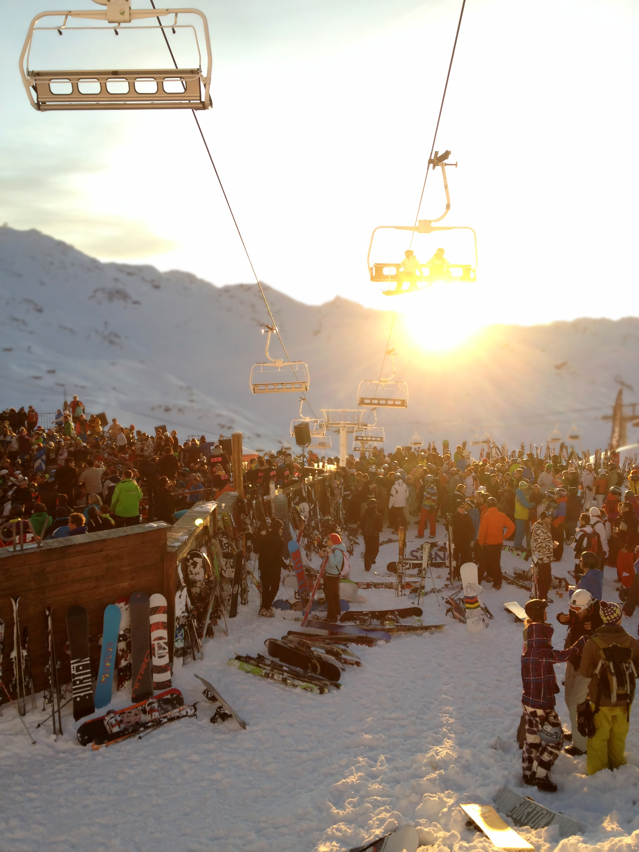 Apres Ski met lift sunset